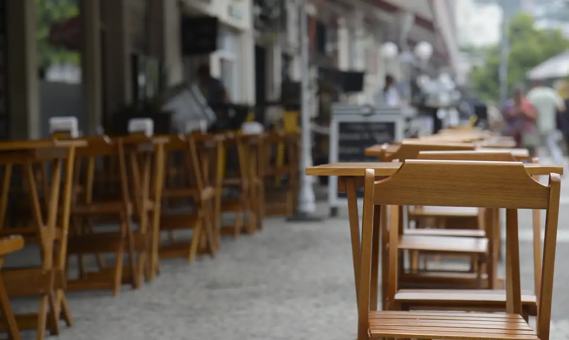 Estado quer aumentar ICMS de bares e restaurantes e atinge 6505 na região