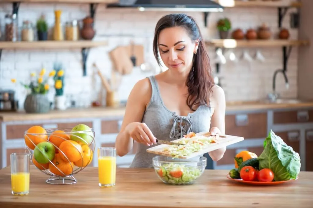 4 dicas para uma alimentação leve e refrescante no verão