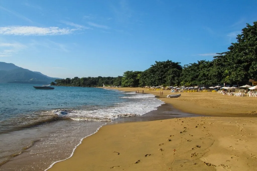 3 praias para conhecer em Ilhabela