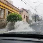 Marília inicia semana em alerta para chuvas após sábado de enxurradas