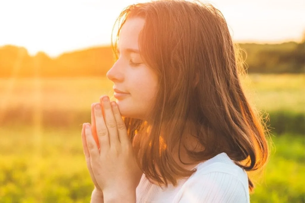 5 orações para o Dia de Santa Escolástica