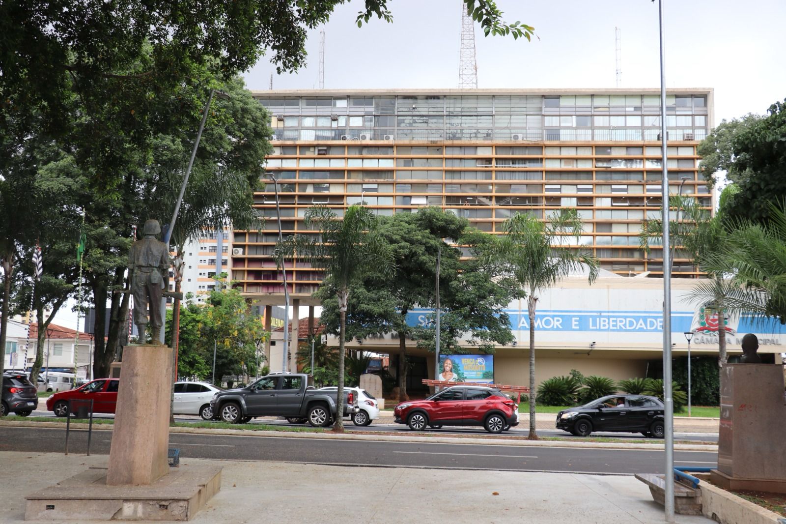 Fraude usa nome da prefeitura em Marília para prometer alimentos