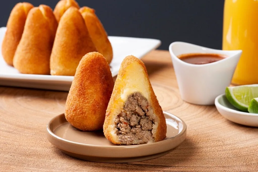 5 receitas de coxinha proteica fáceis de fazer