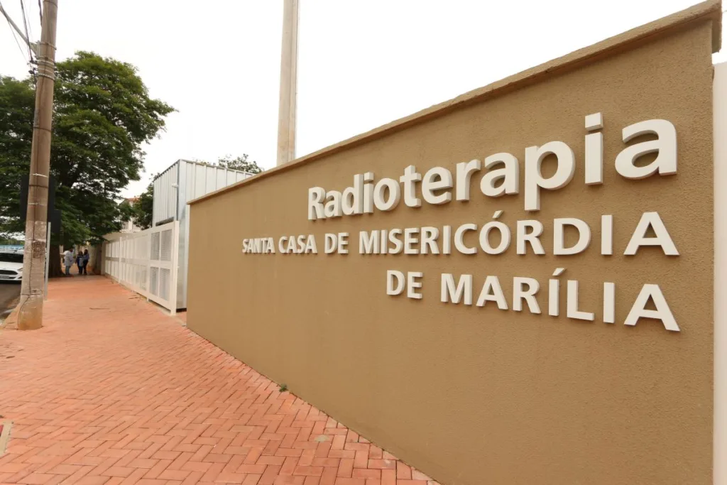 Santa Casa inaugura radioterapia com homenagem a Milton Tédde