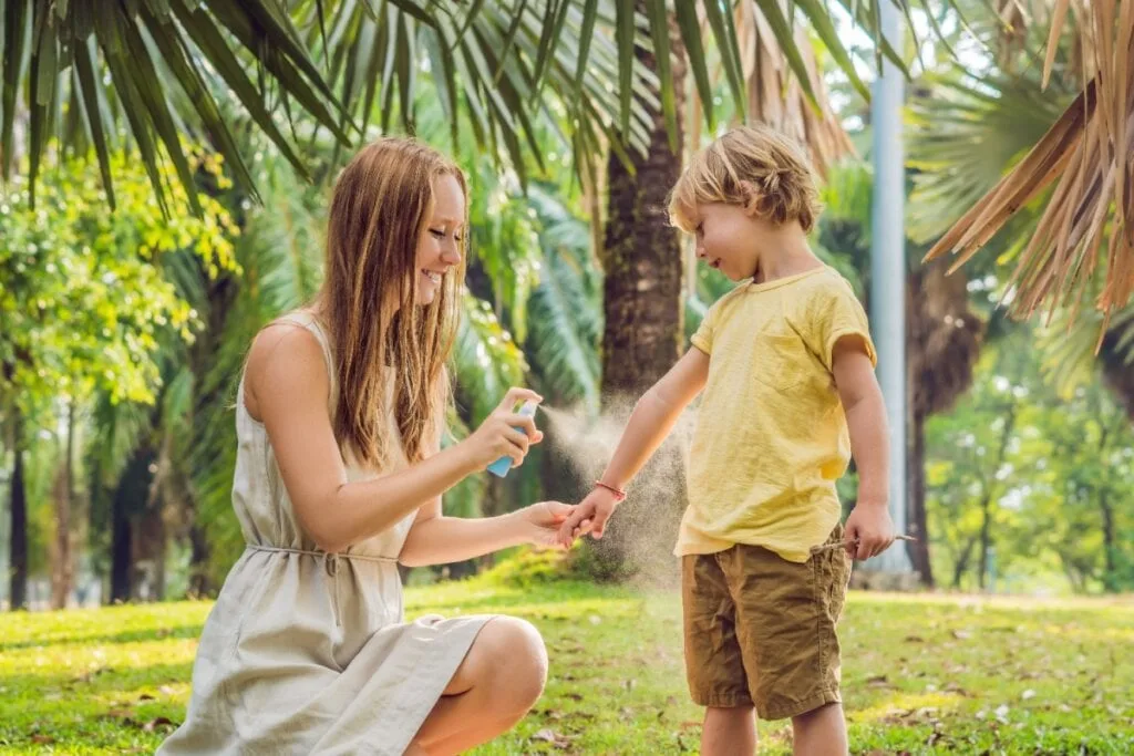 8 dicas para proteger as crianças do calor intenso