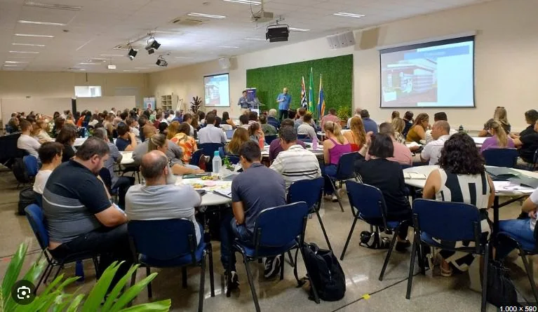 Professores de Marília vão a workshop internacional Imaginal Teachers