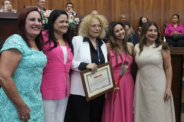 Homenagem a mulheres mostra vários perfis de líderes femininas em Marilia