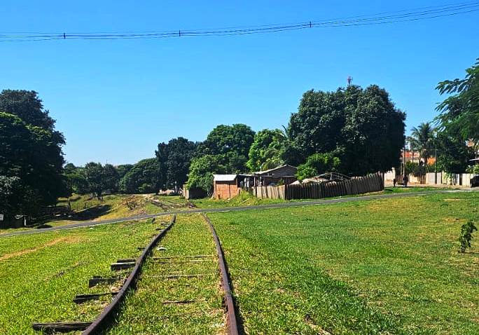 Desocupações para ferrovia avançam em Garça e preocupam em Vera Cruz