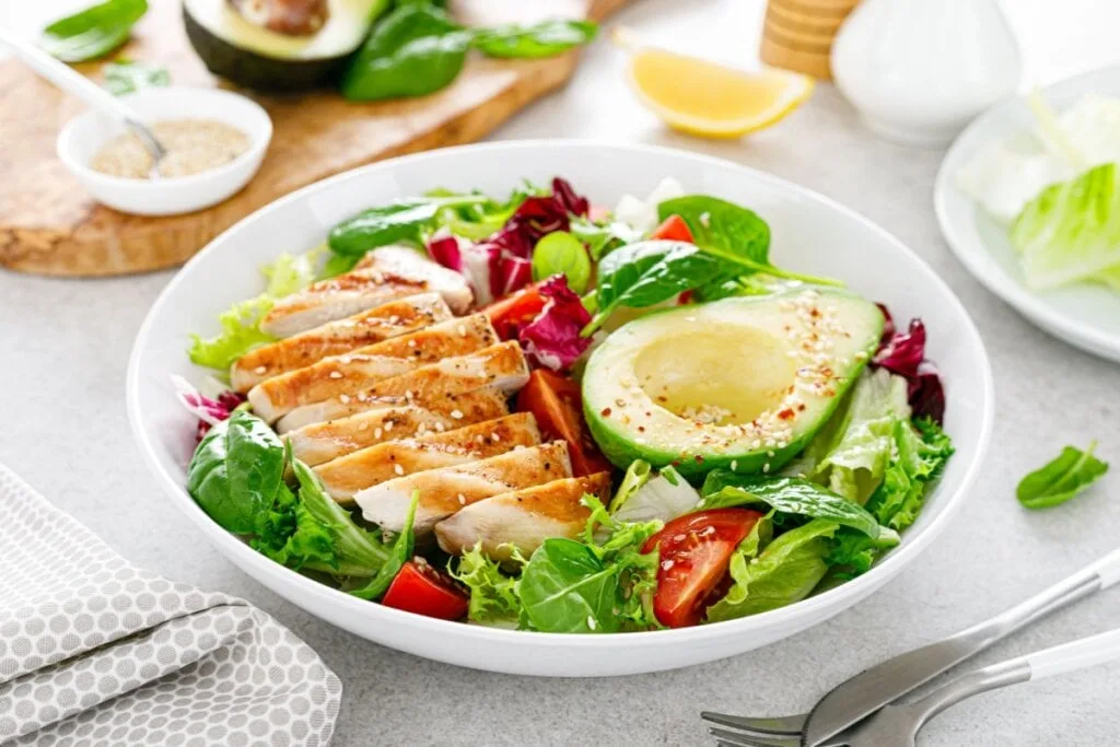 5 receitas de salada detox para o pós-Carnaval