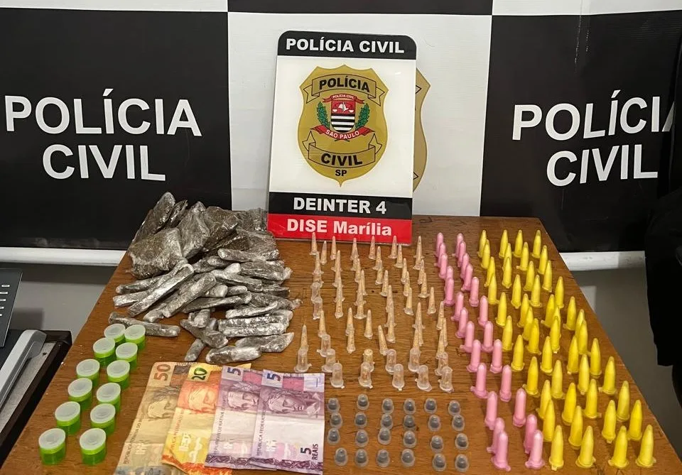 Dise flagra adolescente de 15 anos em ponto de tráfico