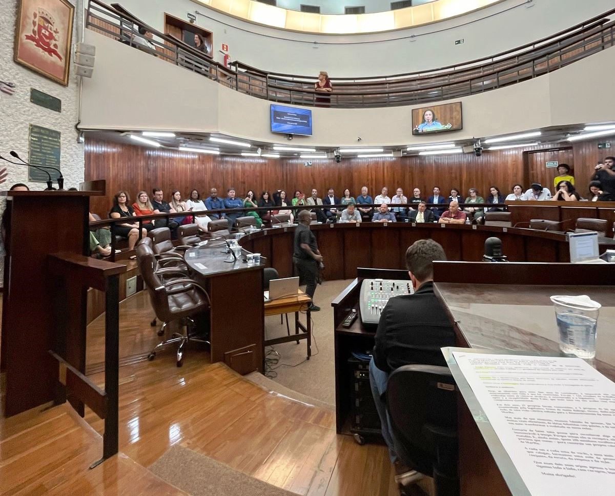 Posse no Codem faz homenagem a voluntários e mostra resultados
