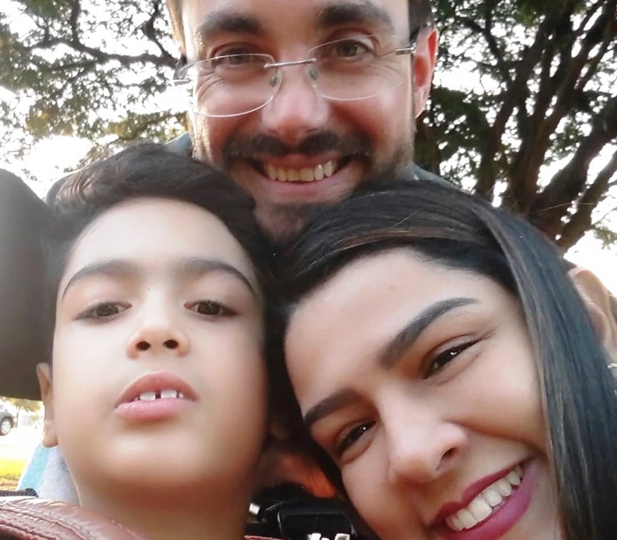 Esposa de jornalista internado em Marília relata boa reação, cirurgia e esperança