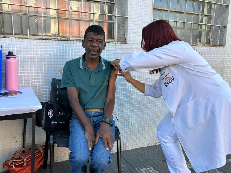 Pompeia tem vacinação contra a gripe para toda a população