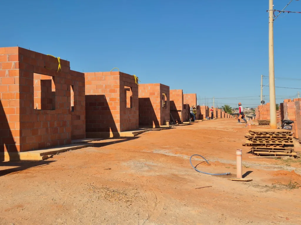 Jardim Marina 3 tem casas com bônus de até R$ 15 mil  em bairro de sucesso