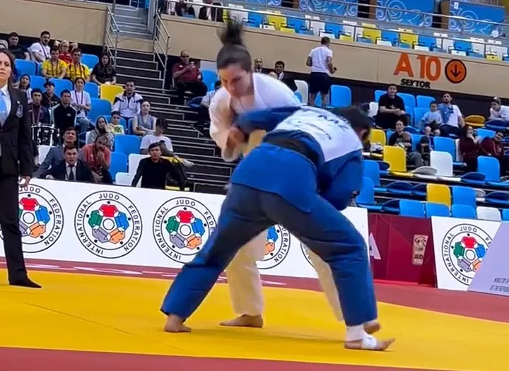 Alana Maldonado é tricampeã mundial de judô