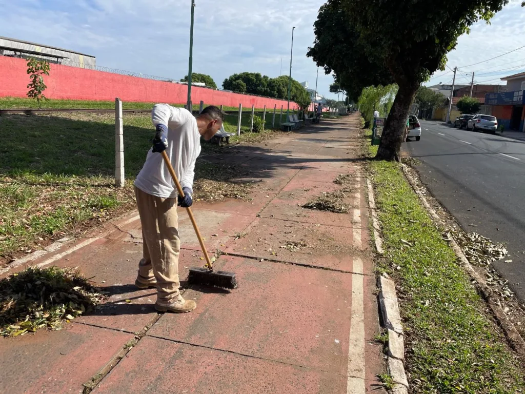Prefeitura inicia reestruturação da pista de cooper na Pedro de Toledo