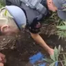 Ofensiva da PM (Polícia Militar) contra o tráfico apreende 34,3kg de drogas em um tambor enterrado, prende um homem e derruba barricadas na zona oeste.