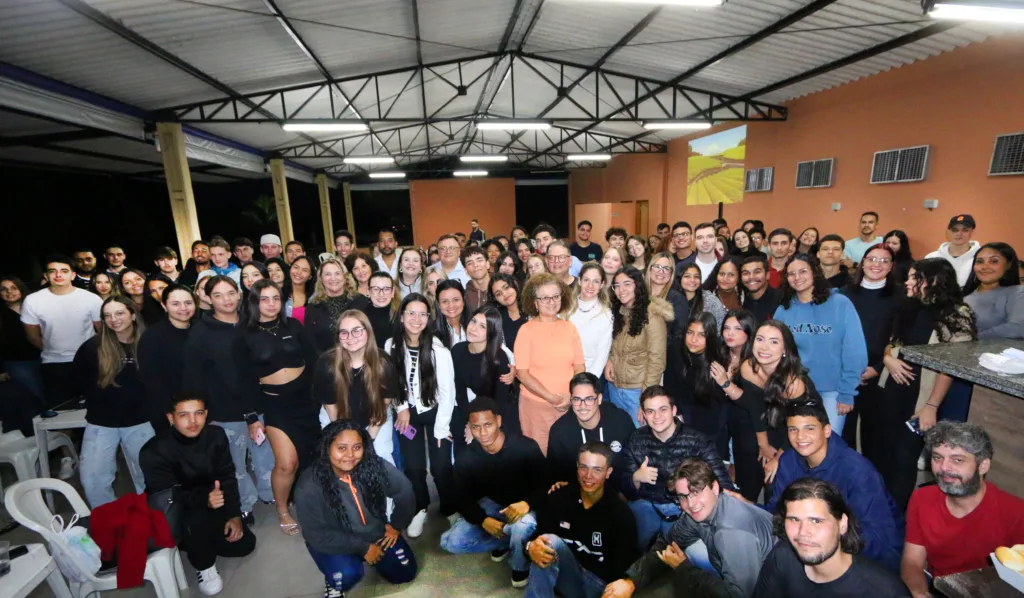 Paródias e canções facilitam aprendizado em Direito na Unimar