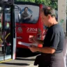 Fiscalização no transporte notifica ônibus fora de padrão