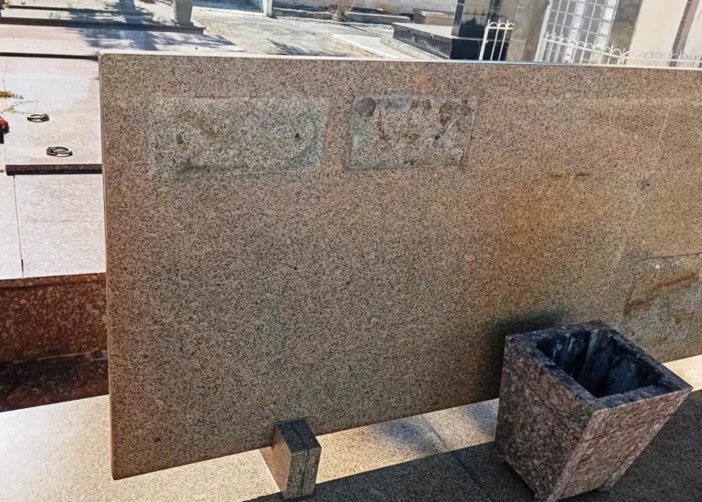Furto e vandalismo causa transtorno no cemitério de Marília