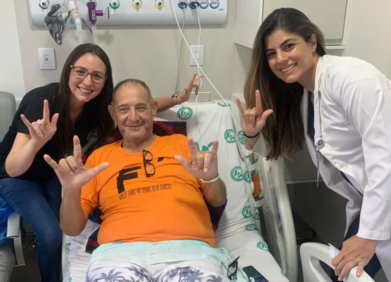 Comunicação em Libras inova e muda atendimento na Santa Casa