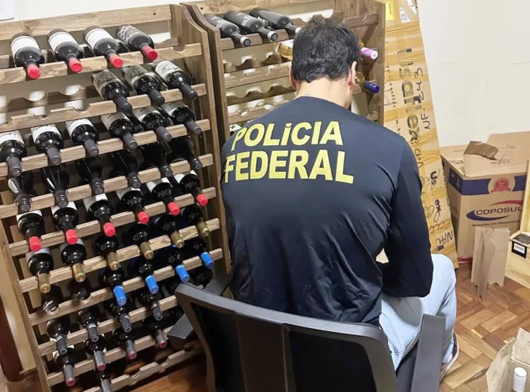PF apreende vinhos e apura contrabando em Marília