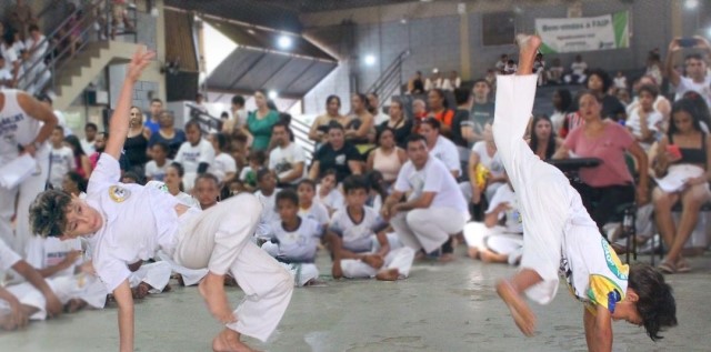 Secretaria abre nova turma e polo de capoeira