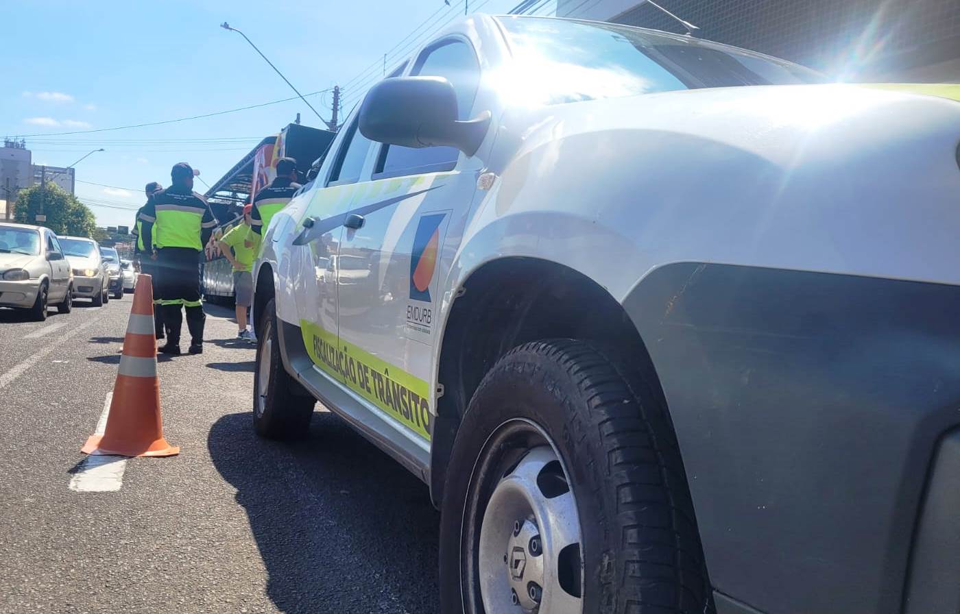 Fiscalização da Emdurb terá lista de motoristas do Uber