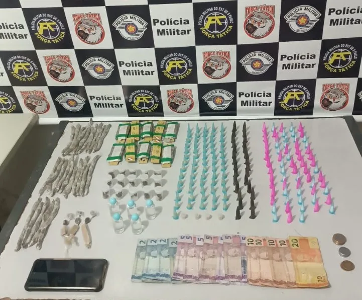 Homem de 31 anos é preso com drogas e dinheiro no Toffoli