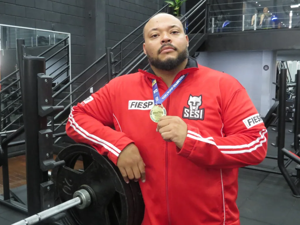 Atleta do Sesi leva ouro em Meeting Paralímpico