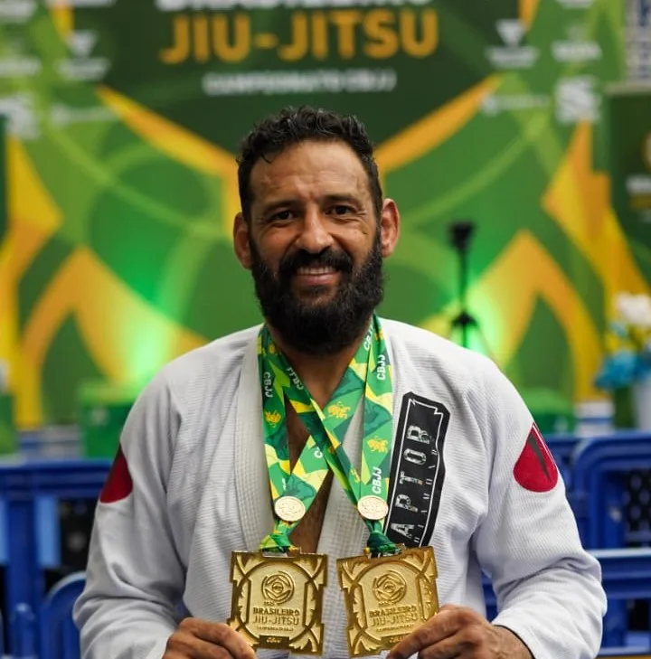 Neto Gonçalves vence o Brasileiro de Jiu-Jitsu com dois ouros