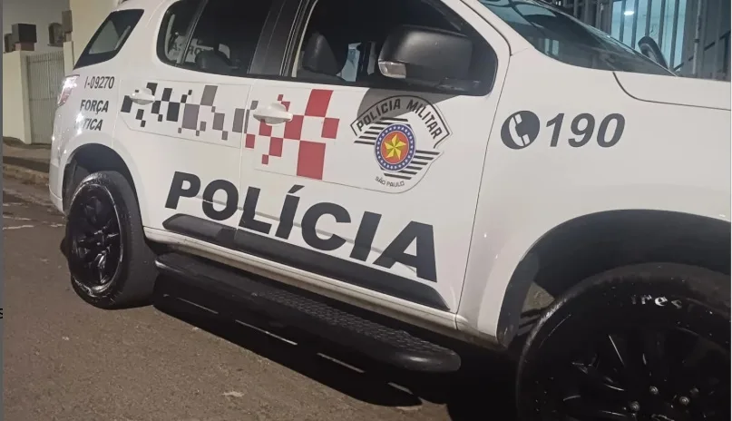 Busca com farejador apreende 14 quilos de drogas em Marília