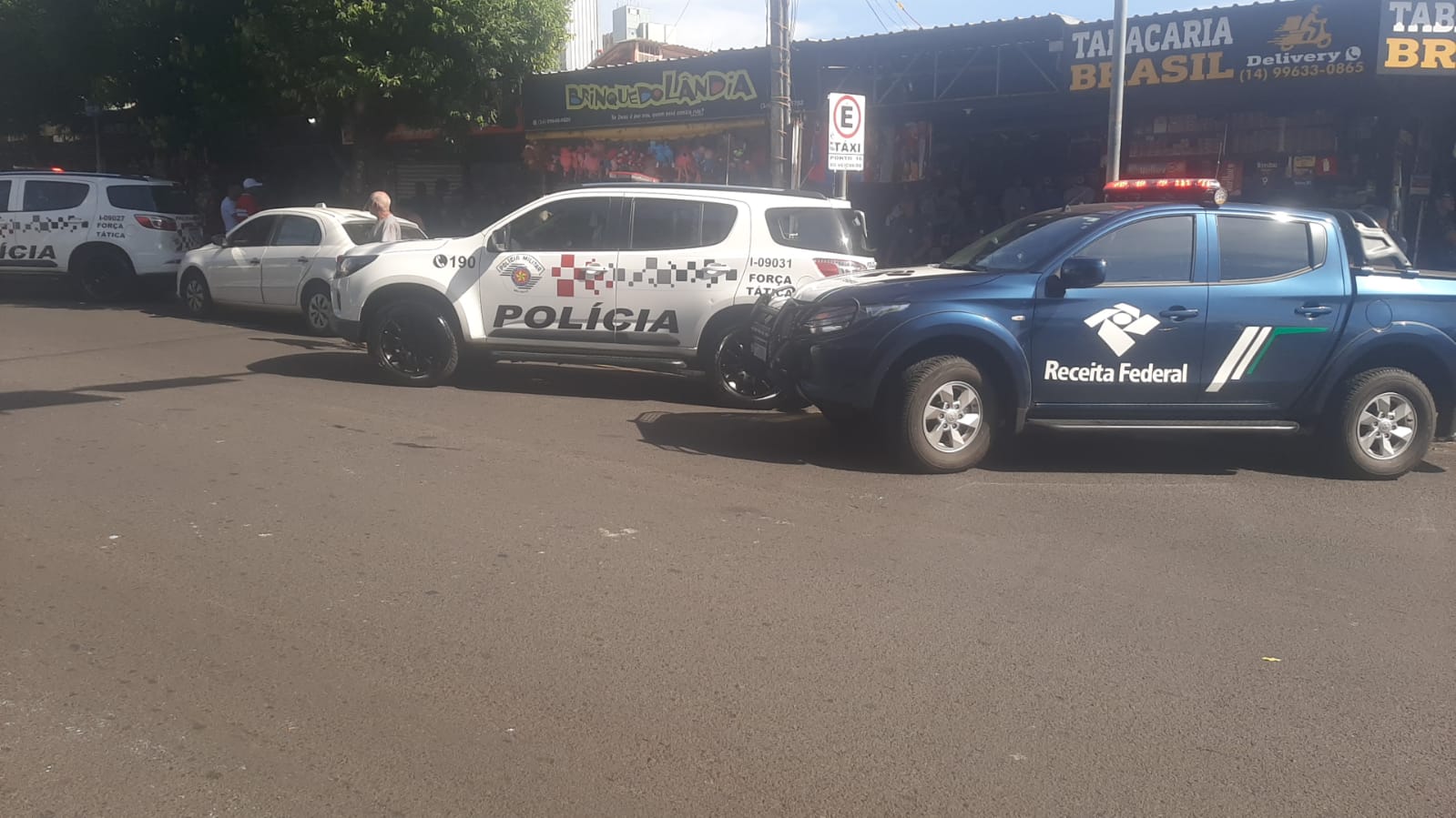 Operação da Receita faz busca e apreensões no camelódromo