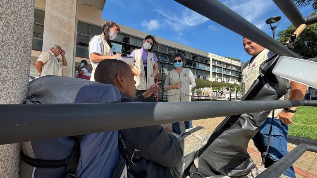 Inclusão para moradores em rua integra esporte em Marília