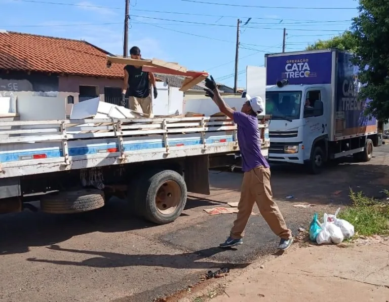 Cata-Treco chega a ruas do bairro Maracá na zona norte