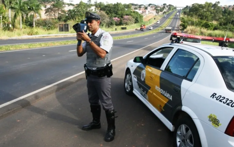 Feriado teve 2.980 flagrantes de velocidade em imagens na região