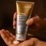 O produto mágico para reconstruir cabelo elástico e salvar pontas frágeis