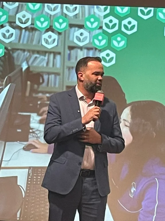Educação de Marília vai a encontro sobre IA e inovação no Insper