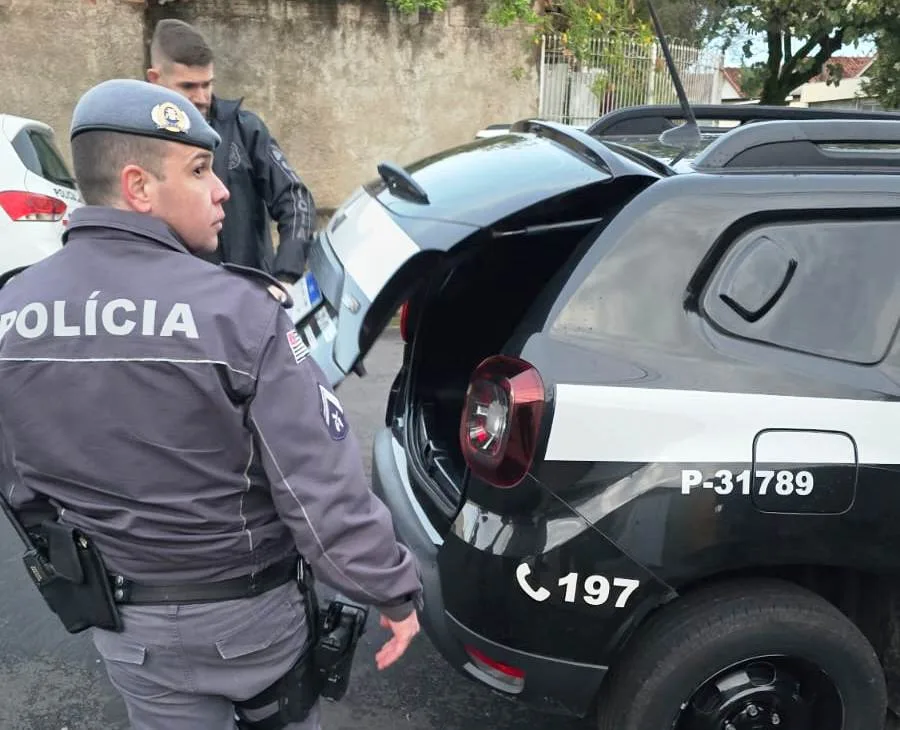 Operação contra tráfico une forças policiais e prende cinco em Garça Operação contra tráfico une forças policiais e prende cinco em Garça