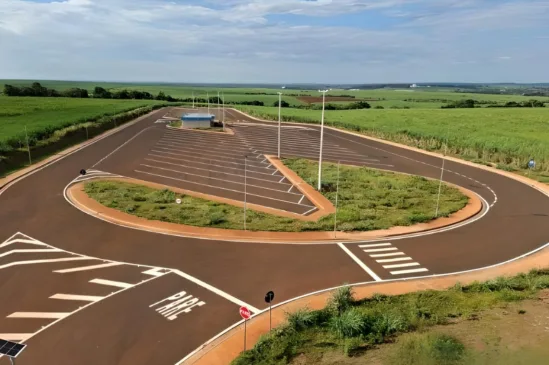 Eixo ativa descanso de caminhoneiros na SP-294 e mais rodovias