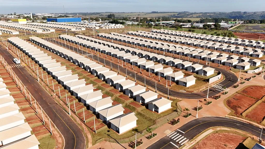 Entrega de 806 casas une Ministério, Estado e prefeitura em Marília