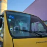 Vandalismo deixa danos em escola e ônibus de Pompéia