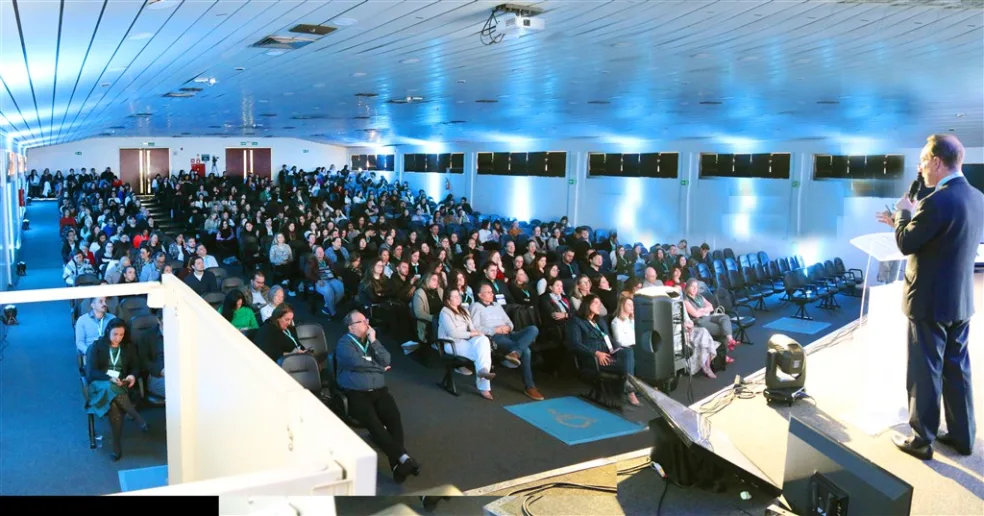 Pesquisa e saúde crescem com Simpósio Internacional da Unimar e HBU