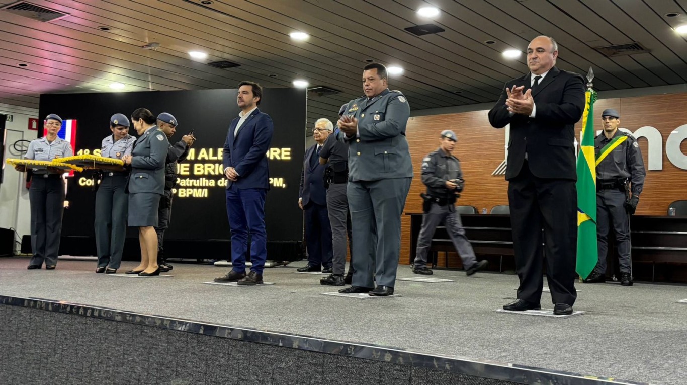 Leitura para saúde, medalhas e comida que abraça na coluna social