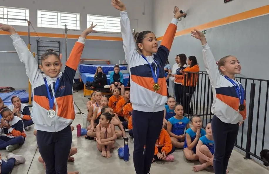 Ginástica artística brilha em Liga e já foca Jogos da Juventude