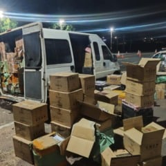 Polícia flagra dois com contrabando na rodovia SP-294