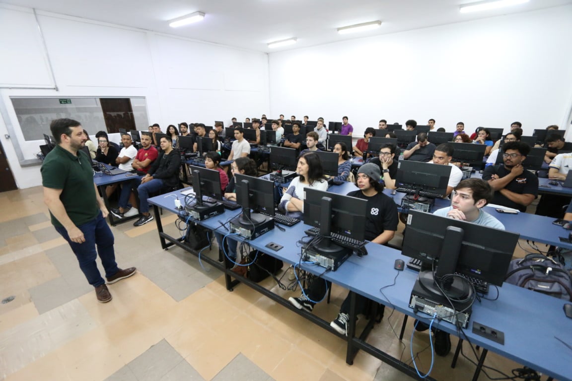 Curso de Inteligência Artificial da Unimar destaca Marília como centro de tecnologia