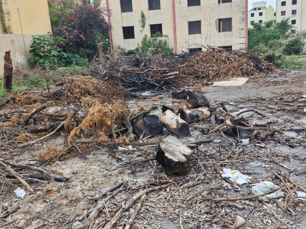 Limpeza mostra danos por abandono em prédios da CDHU em Marília