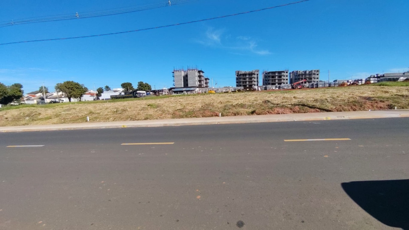 Ponto o sucesso: invista em Lotes Alto Padrão na Av. Cascata em Marília