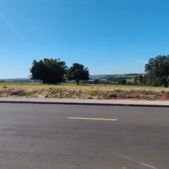 Ponto o sucesso: invista em Lotes Alto Padrão na Av. Cascata em Marília